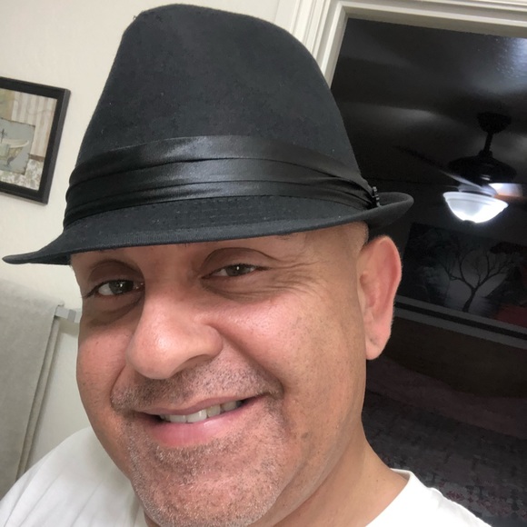 Meet your Posher, Tony - Picture 5 of 6